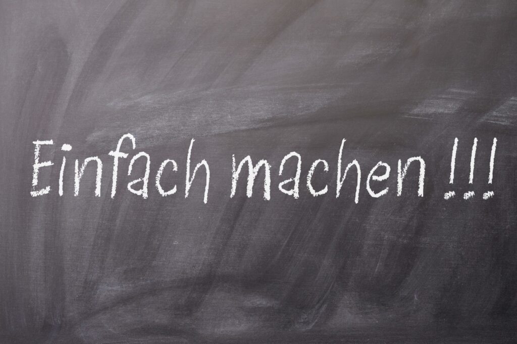 Graue Tafel mit Spruch "Einfach machen!!!"